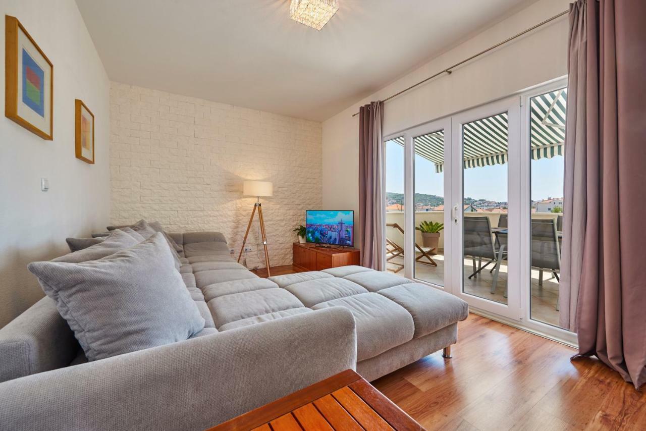 Apartmani Sara i Klara Trogir Bagian luar foto